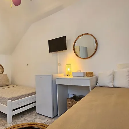 Apartment Rinio In Adamas